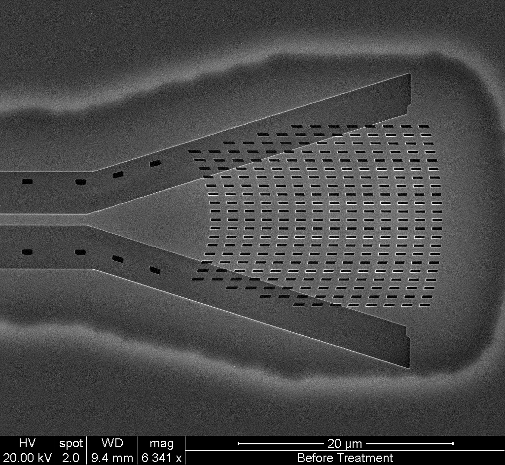 硅基聚焦亚波长耦合器件